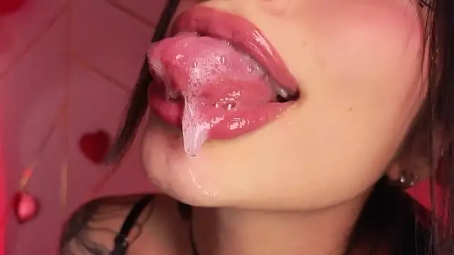 Hollyxx  online show from 03-01-26, 03:39