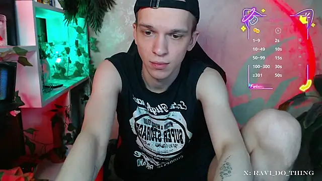 frozen boy online show from 11-03-25, 04:43