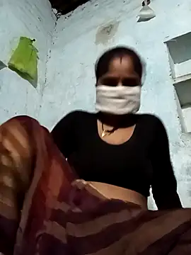 Sheema tyagi online show from 10-31-25, 03:41