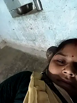 Sheema tyagi online show from 10-28-25, 09:03