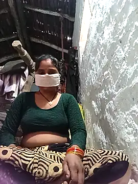 Sheema tyagi online show from 10-28-25, 07:18