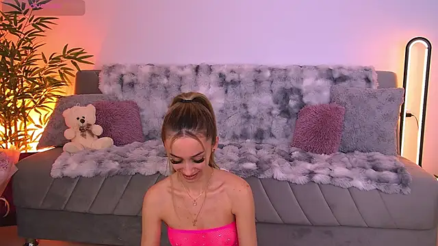 AmyKent  online show from 05-19-26, 04:14