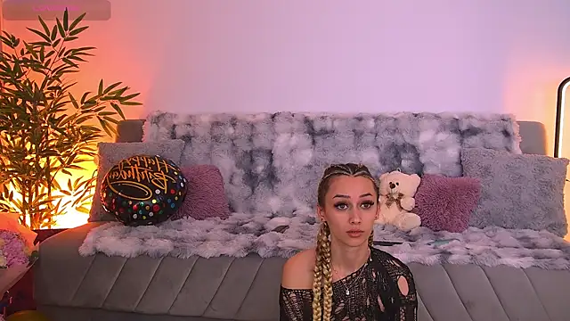 AmyKent  online show from 05-14-26, 04:15