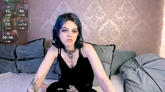 NoelleGothicShadow online show from 03-08-26, 10:24