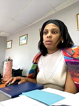 031bubbles online show from 11-11-25, 07:58