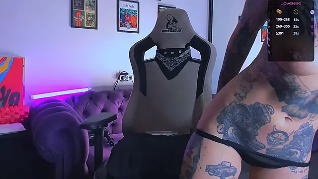 crazy Babyy6996 online show from 09-22-25, 10:54