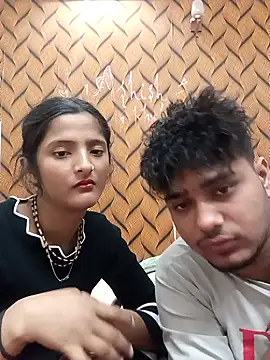 romantic couple1 online show from 02-13-26, 12:43