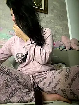 PrincessYYara online show from 01-10-26, 02:29