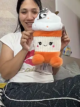 PrincessYYara online show from 10-19-25, 01:36