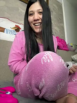 PrincessYYara online show from 04-10-26, 08:05