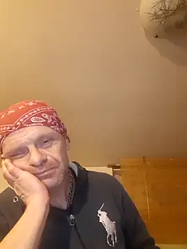Snapshot of Kuba_Gd chatting on 02-26-25, 02:41 Kuba Gd online show from 02-26-25, 02:41