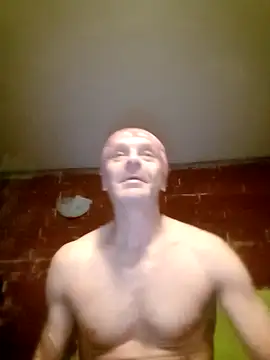 Snapshot of Kuba_Gd chatting on 10-22-25, 12:10 Kuba Gd online show from 10-22-25, 12:10