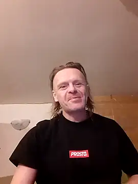 Snapshot of Kuba_Gd chatting on 03-16-25, 12:34 Kuba Gd online show from 03-16-25, 12:34