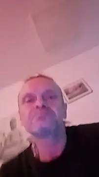 Snapshot of Kuba_Gd chatting on 05-15-26, 04:32 Kuba Gd online show from 05-15-26, 04:32