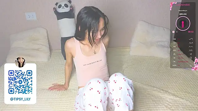 SakuraVelvet online show from 04-14-26, 06:35