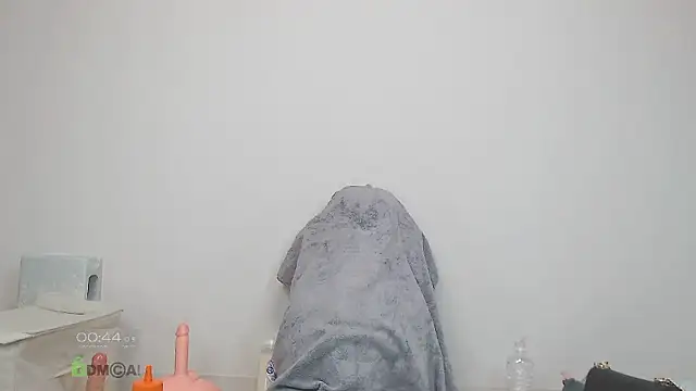 CocoaMilk18 online show from 06-02-26, 03:45