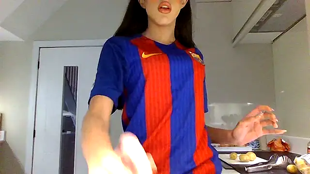 Snapshot of Renita2007x chatting on 09-25-25, 06:03 Renita2007x online show from 09-25-25, 06:03