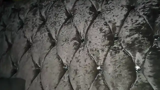 Snapshot of Renita2007x chatting on 10-18-25, 09:17 Renita2007x online show from 10-18-25, 09:17