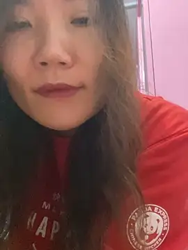 Snapshot of Pyy07 chatting on 03-12-26, 12:53 Pyy07 online show from 03-12-26, 12:53