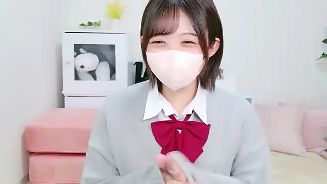 Hinata Sun online show from 09-18-25, 04:43