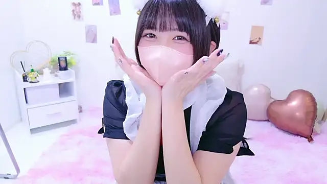 Hinata Sun online show from 02-22-26, 02:19