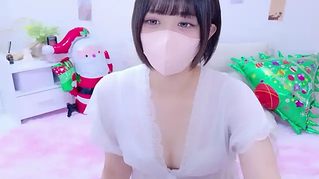 Hinata Sun online show from 12-21-25, 09:48