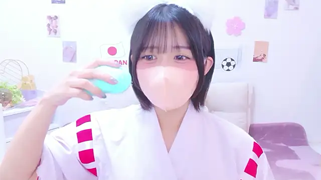 Snapshot of Hinata_Sun chatting on 07-12-26, 01:12 Hinata Sun online show from 07-12-26, 01:12