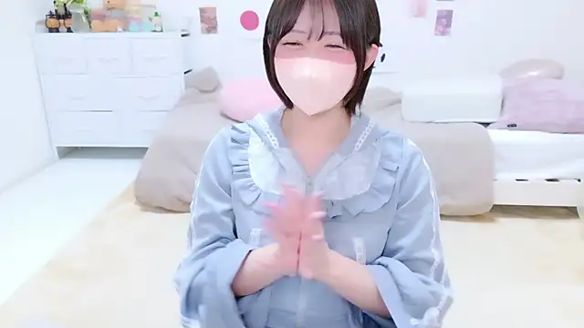 Snapshot of Hinata_Sun chatting on 06-25-26, 12:10 Hinata Sun online show from 06-25-26, 12:10