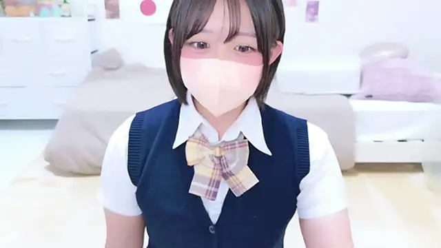 Snapshot of Hinata_Sun chatting on 06-26-26, 12:00 Hinata Sun online show from 06-26-26, 12:00