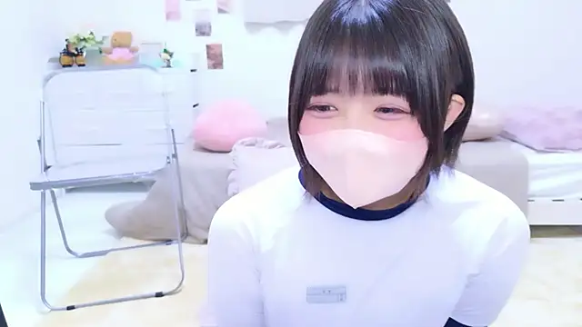 Hinata Sun online show from 02-25-26, 01:55