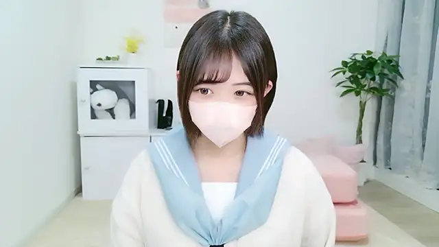 Hinata Sun online show from 09-12-25, 09:42