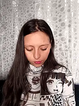 Snapshot of Lahila_ chatting on 09-21-25, 02:11 Lahila online show from 09-21-25, 02:11