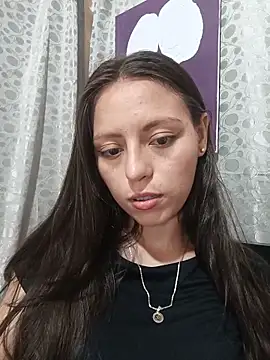 Snapshot of Lahila_ chatting on 05-22-26, 02:59 Lahila online show from 05-22-26, 02:59