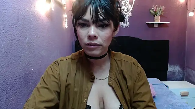 brenda smile33 online show from 10-16-25, 01:19