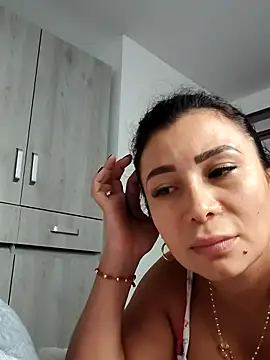 Snapshot of mia_mancinii chatting on 05-31-26, 03:29 mia mancinii online show from 05-31-26, 03:29