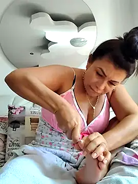 mia mancinii online show from 04-02-26, 06:58