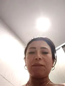 Snapshot of mia_mancinii chatting on 05-16-26, 11:48 mia mancinii online show from 05-16-26, 11:48