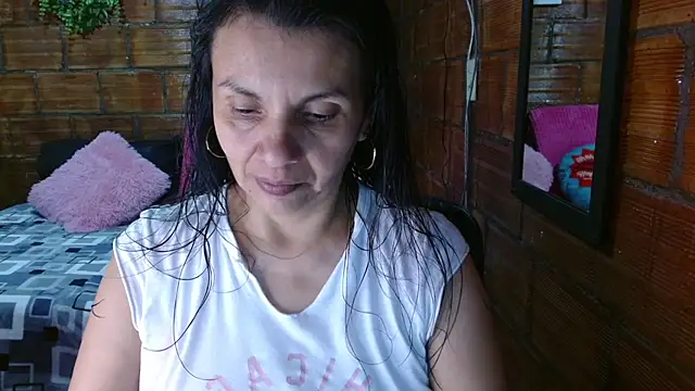 Milf Fantassyy online show from 09-16-25, 03:40