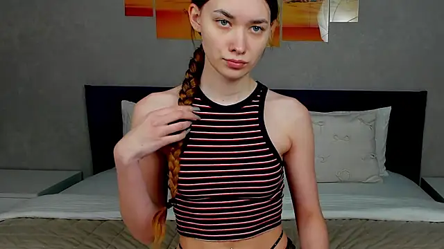 AmadaReine online show from 02-26-26, 04:01