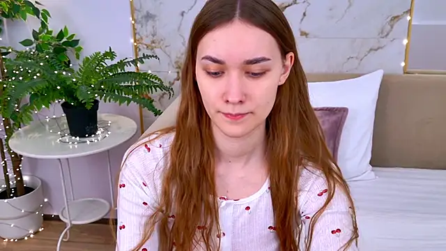 AmadaReine online show from 01-18-26, 04:10