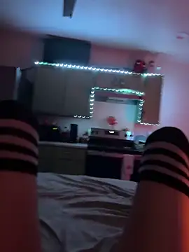 littiekitty online show from 10-15-25, 03:20