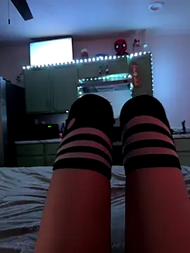 littiekitty online show from 09-11-25, 03:12