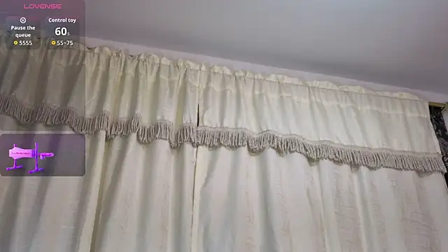 mariangellive online show from 10-13-25, 05:31