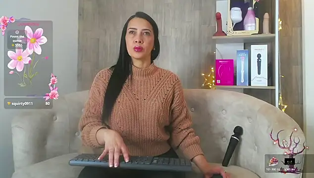 cortney tayler online show from 11-18-25, 07:39