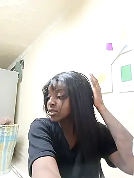 Himissnoire online show from 03-17-26, 06:22