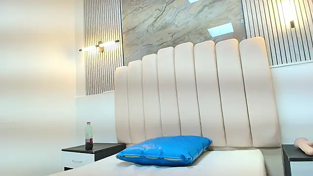 agatha fit online show from 01-16-26, 01:20