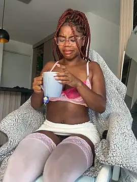 Sweet-Jade online show from 09-15-25, 09:37