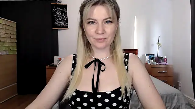 ParadiseAlina online show from 04-23-26, 06:53