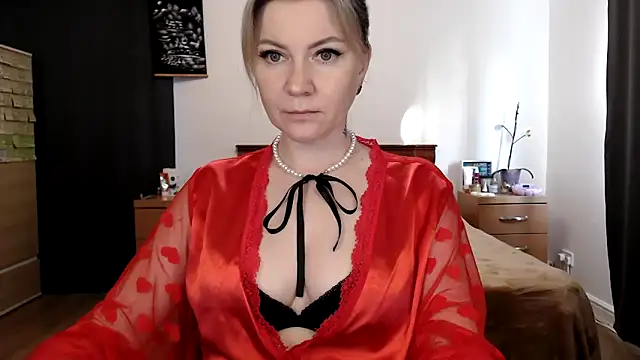 ParadiseAlina online show from 04-28-26, 06:23