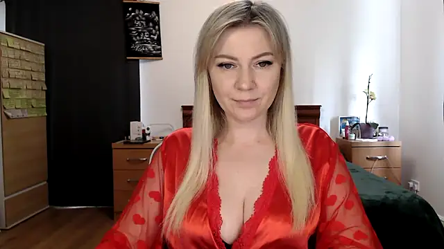 ParadiseAlina online show from 04-15-26, 01:37